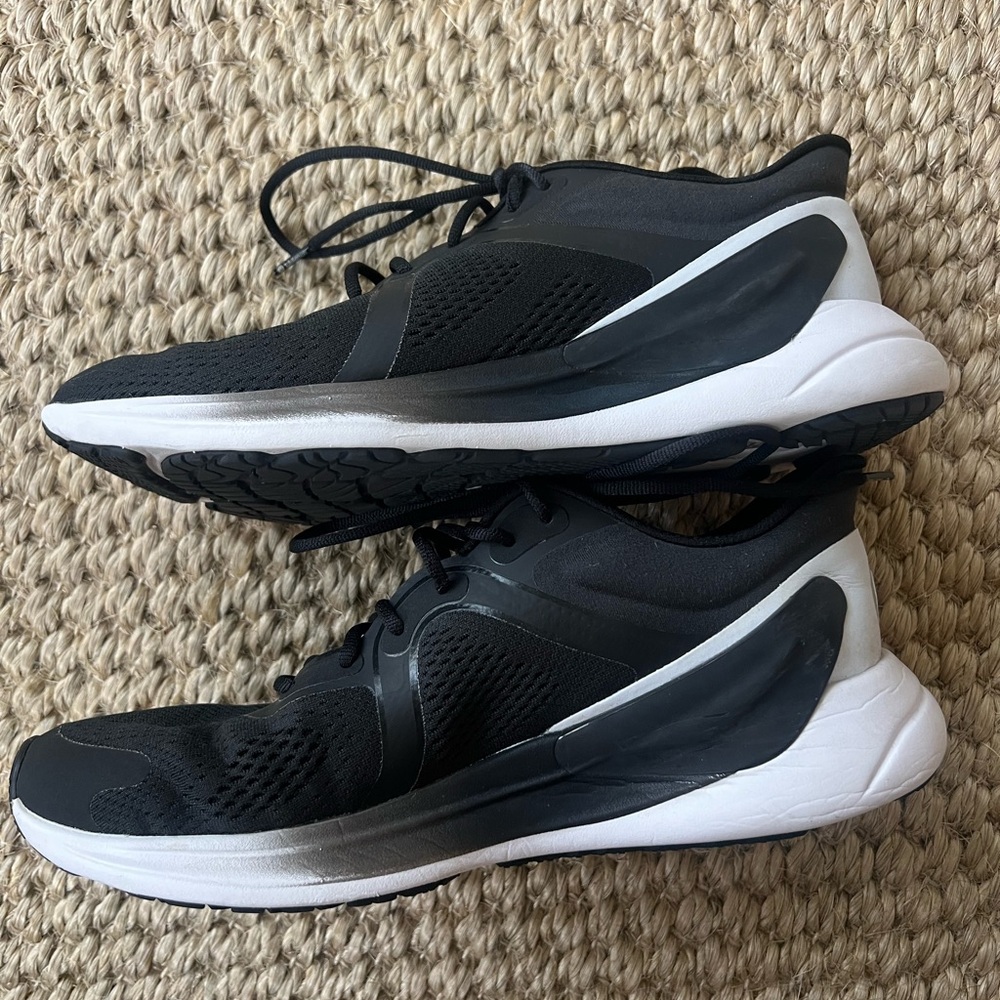 Men's Black and White Lululemon Athletic Shoes
